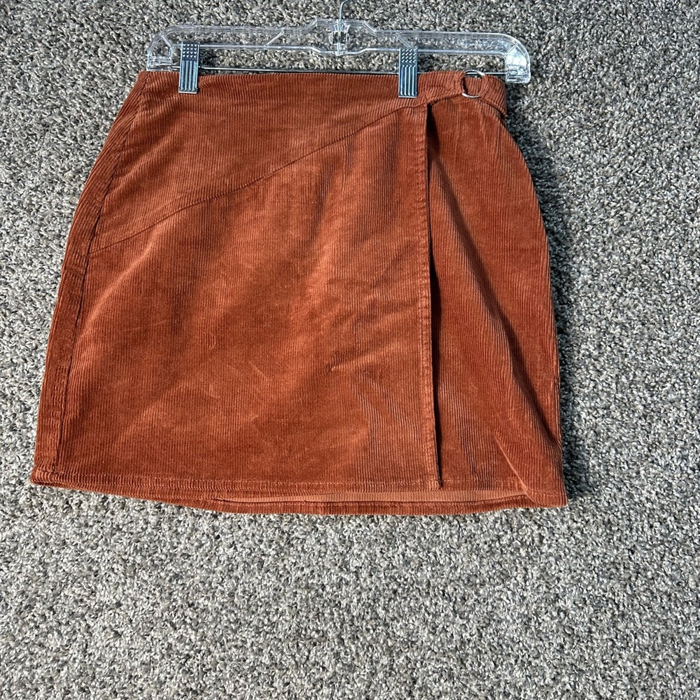 NWT juniors SO asymmetrical faux wrap skirt SZ 7 - Picture 2 of 7